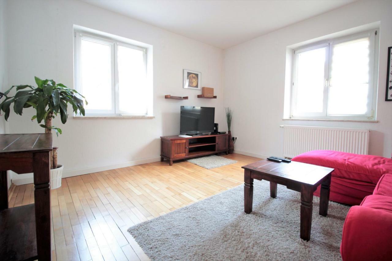 Charming 3-Bedroom Apartment With Parking Lot Вюрцбург Екстер'єр фото