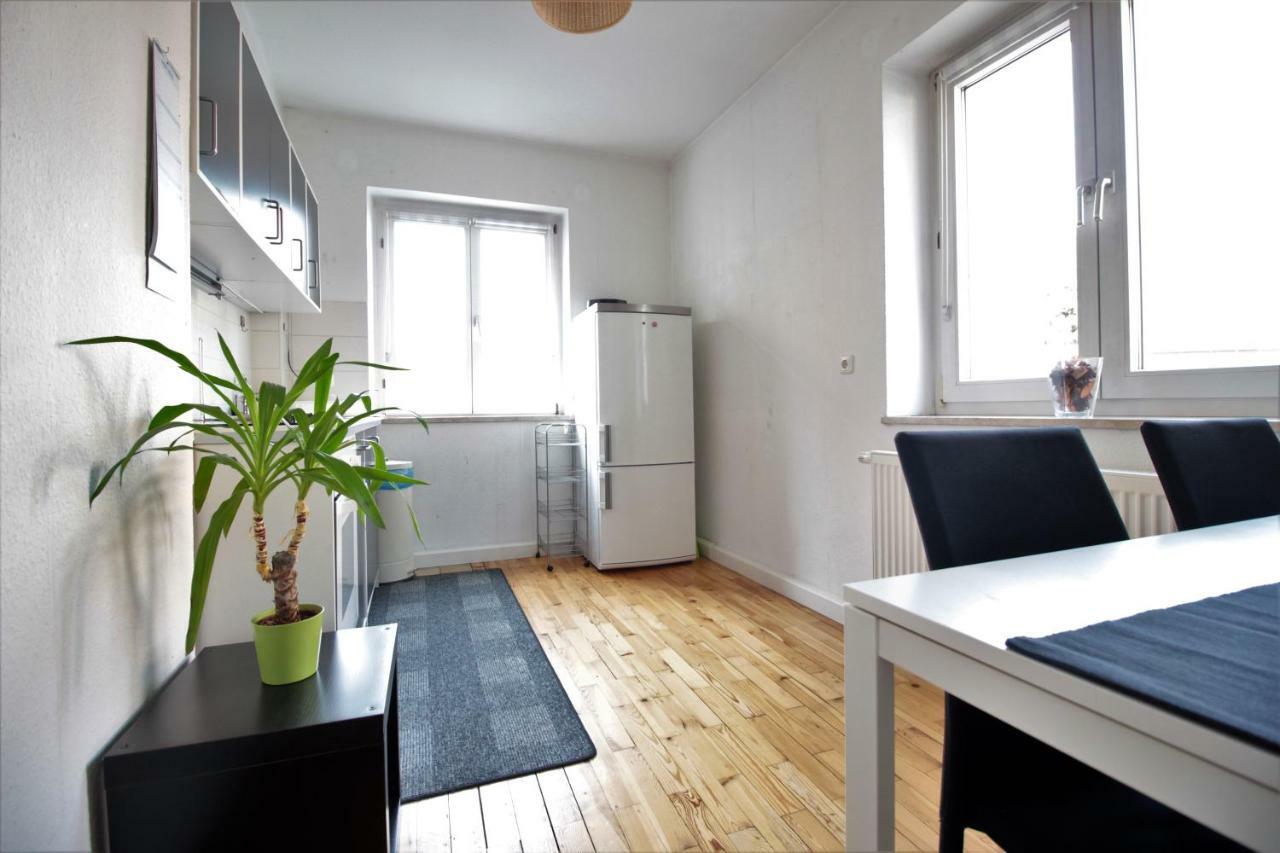 Charming 3-Bedroom Apartment With Parking Lot Вюрцбург Екстер'єр фото